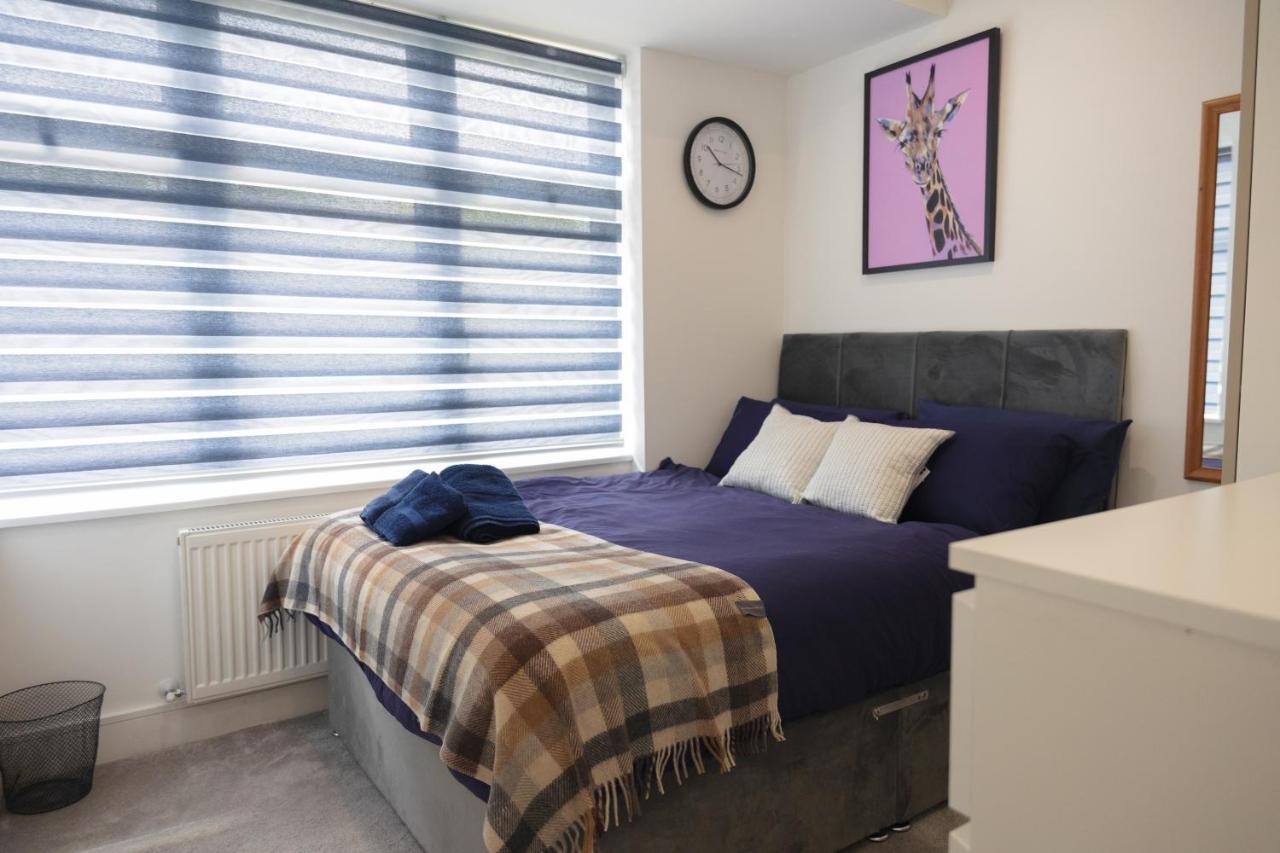 Апартаменты Star London Bell Lane 3-Bed Haven Хендон Экстерьер фото