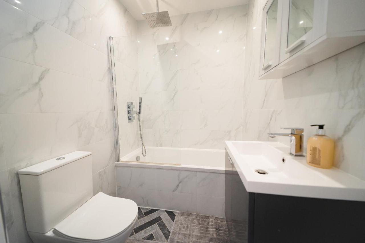 Апартаменты Star London Bell Lane 3-Bed Haven Хендон Экстерьер фото